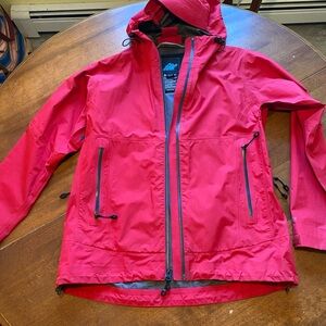 Eastern Mountain Sports Women's Small Gore-Tex Paclite shell